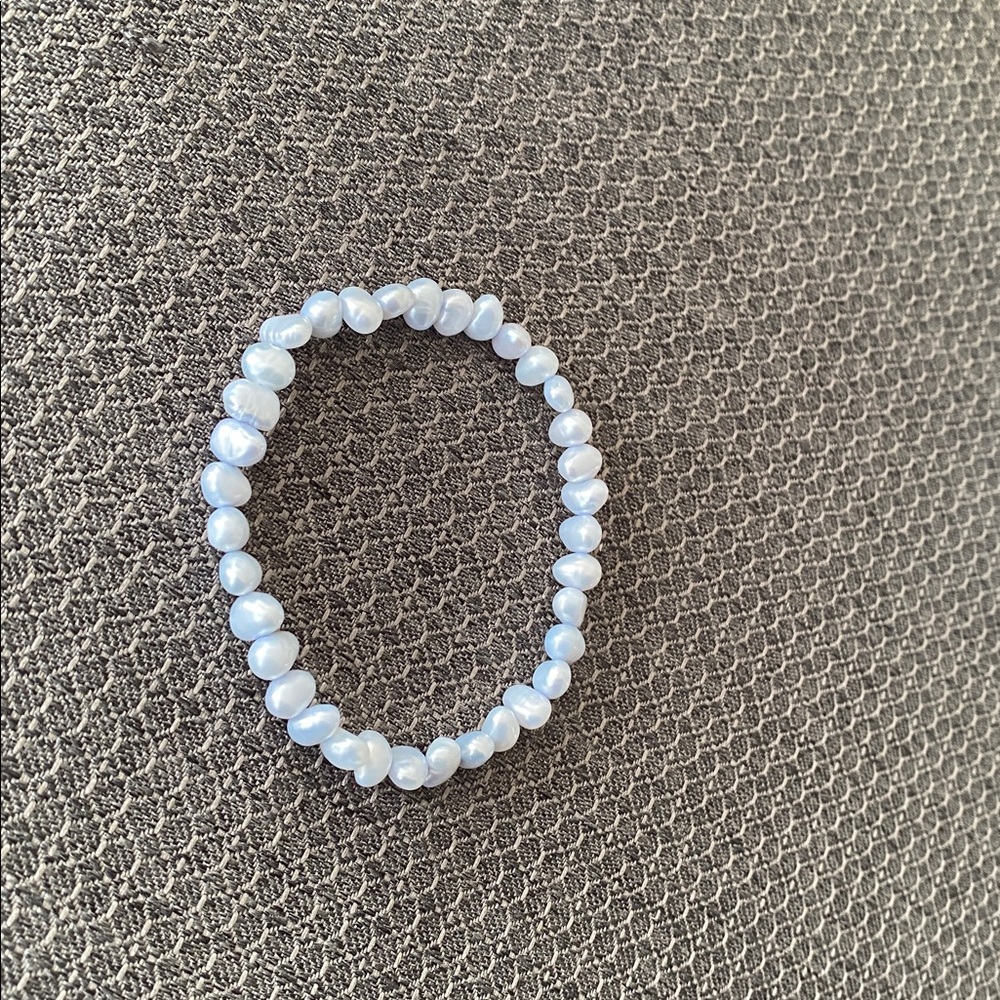 Icy Blue Freshwater Pearl Stretch Bracelet - Picture 4 of 6